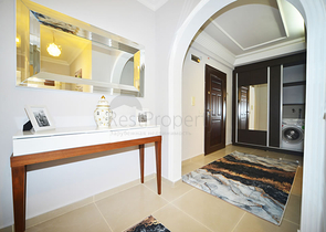 Меблированная квартира с двумя спальнями в районе Оба