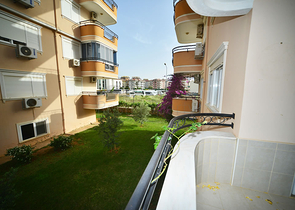 Меблированная квартира с двумя спальнями в районе Оба