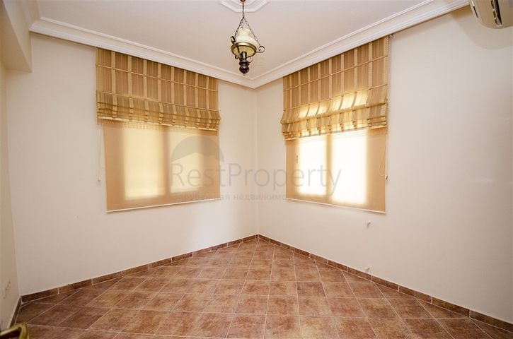 Загородный дом с 3 спальнями в Дошемеальты Анталья