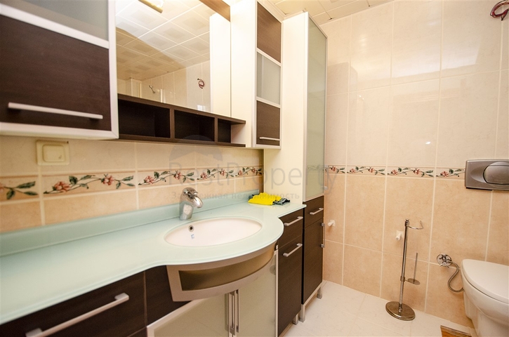 Загородный дом с 3 спальнями в Дошемеальты Анталья