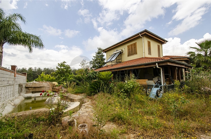 Загородный дом с 3 спальнями в Дошемеальты Анталья