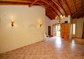 Загородный дом с 3 спальнями в Дошемеальты Анталья