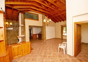 Загородный дом с 3 спальнями в Дошемеальты Анталья