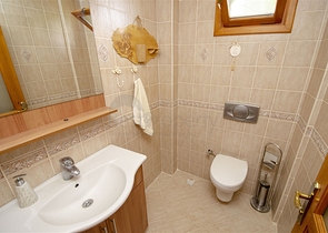 Загородный дом с 3 спальнями в Дошемеальты Анталья