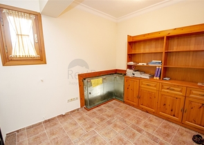 Загородный дом с 3 спальнями в Дошемеальты Анталья