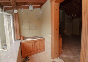 Загородный дом с 3 спальнями в Дошемеальты Анталья