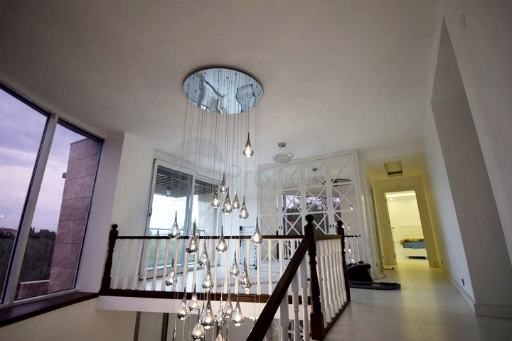 Отдельностоящая вилла 5+1 с бассейном в Ешилбахире  Анталья