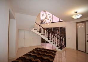 Отдельностоящая вилла 5+1 с бассейном в Ешилбахире  Анталья