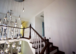 Отдельностоящая вилла 5+1 с бассейном в Ешилбахире  Анталья