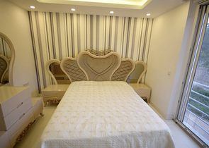 Отдельностоящая вилла 5+1 с бассейном в Ешилбахире  Анталья