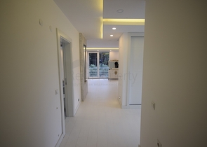 Отдельностоящая вилла 5+1 с бассейном в Ешилбахире  Анталья