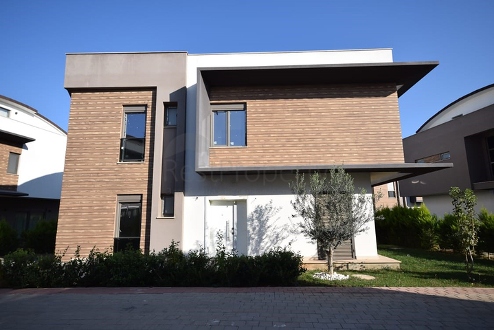 Виллы в комплексе в районе Дошемеальты Анталья 