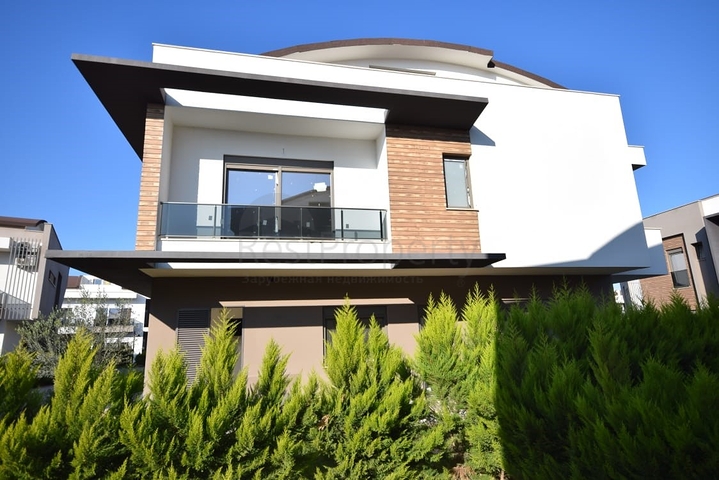 Виллы в комплексе в районе Дошемеальты Анталья 