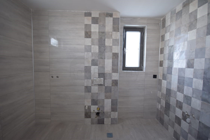 Виллы в комплексе в районе Дошемеальты Анталья 