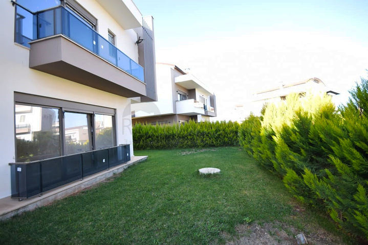 Виллы в комплексе в районе Дошемеальты Анталья 