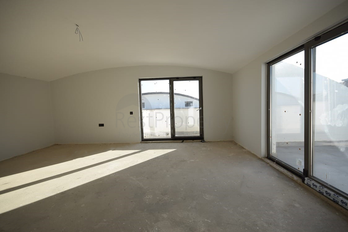 Виллы в комплексе в районе Дошемеальты Анталья 