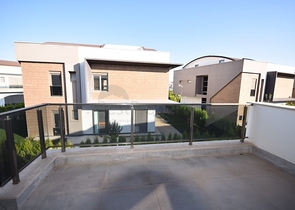 Виллы в комплексе в районе Дошемеальты Анталья 