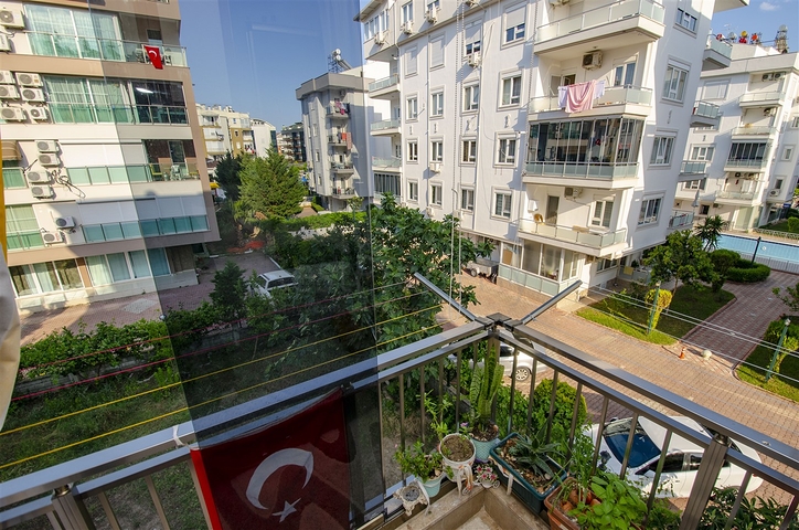 Квартира 2+1 в микрорайоне Лиман Коньяалты 600 м до моря