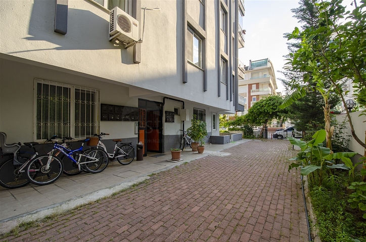 Квартира 2+1 в микрорайоне Лиман Коньяалты 600 м до моря