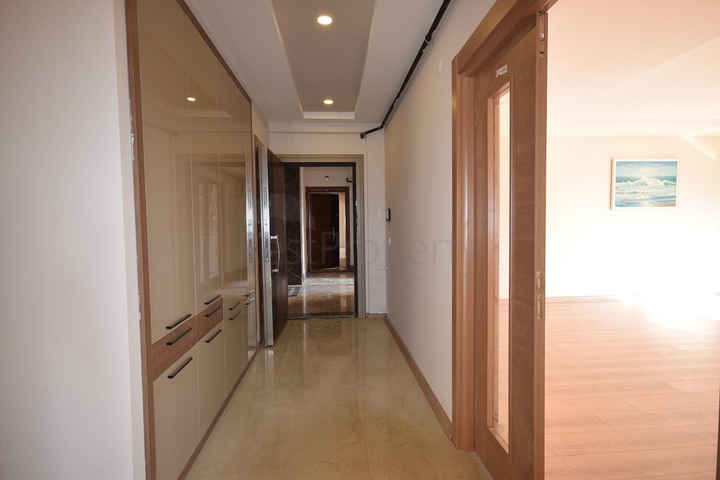 Просторные квартиры 3+1 в Алтынкале Дошемеальты 