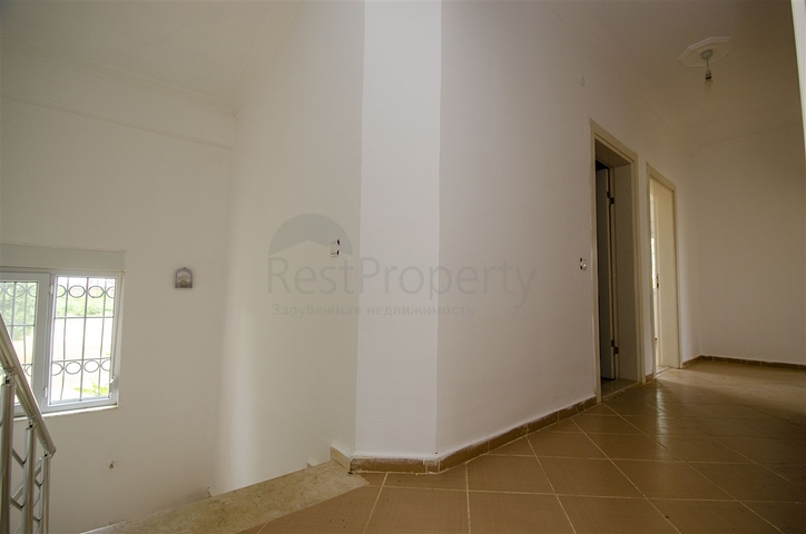 Частный дом в хвойном лесу в Дошемеальты Анталья