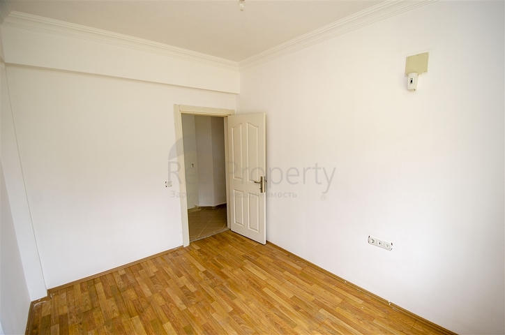 Частный дом в хвойном лесу в Дошемеальты Анталья