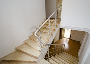 Частный дом в хвойном лесу в Дошемеальты Анталья