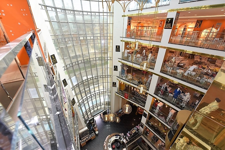 Торговый центр в в сердце курортной Алании