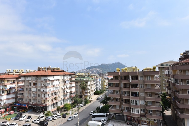 Торговый центр в в сердце курортной Алании