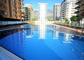 Двухкомнатная меблированная квартира с видом на море