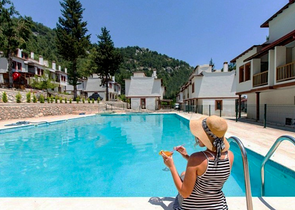 Вилла 2+1 в горах в Бейджике Кемере 