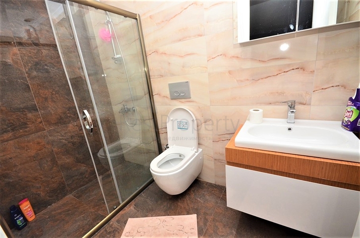 Просторный дуплекс 3+1 с отдельной кухней на берегу лазурного моря