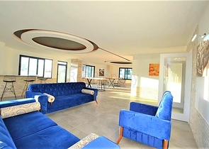 Просторный дуплекс 3+1 с отдельной кухней на берегу лазурного моря