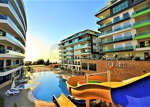 Просторный дуплекс 3+1 с отдельной кухней на берегу лазурного моря