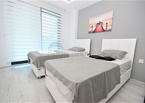 Просторный дуплекс 3+1 с отдельной кухней на берегу лазурного моря