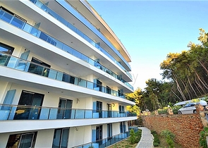 Просторный дуплекс 3+1 с отдельной кухней на берегу лазурного моря