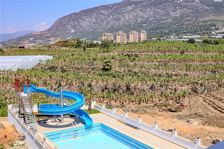 Квартира с видом на море в новом комплексе Махмутлара