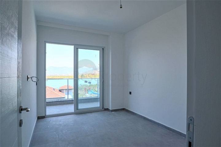 Квартира с видом на море в новом комплексе Махмутлара