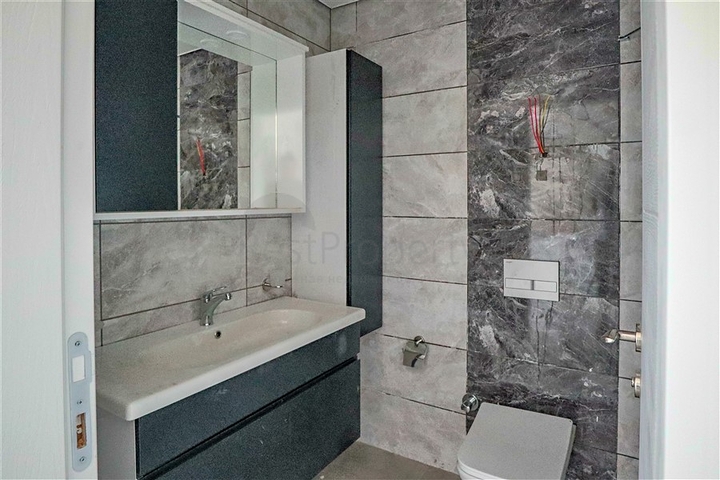 Квартира с видом на море в новом комплексе Махмутлара