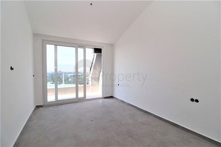 Пентхаус 2+1 в новом комплексе