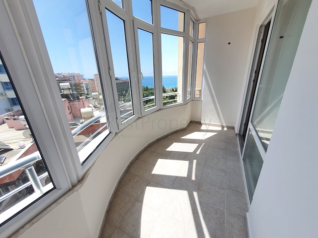 Меблированные апартаменты планировкой 2+1 в районе Махмутлар