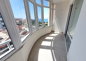 Меблированные апартаменты планировкой 2+1 в районе Махмутлар