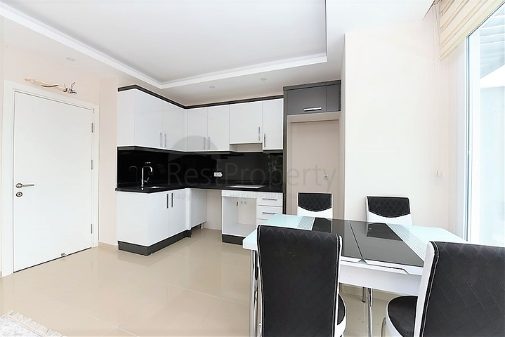 Двухкомнатная меблированная квартира на берегу горной реки