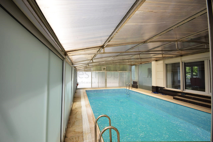 Роскошная вилла 4+1 в Дошемеальты Анталья