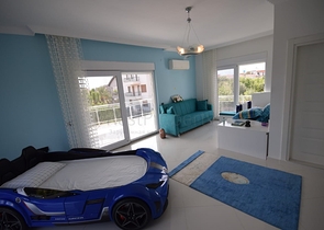 Роскошная вилла 4+1 в Дошемеальты Анталья