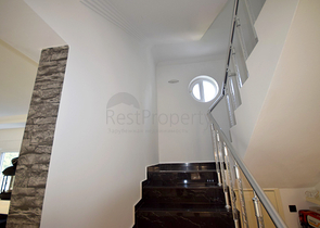 Роскошная вилла 4+1 в Дошемеальты Анталья