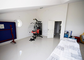 Роскошная вилла 4+1 в Дошемеальты Анталья