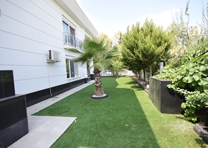 Роскошная вилла 4+1 в Дошемеальты Анталья