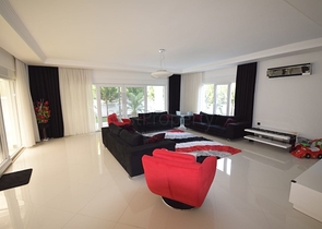 Роскошная вилла 4+1 в Дошемеальты Анталья