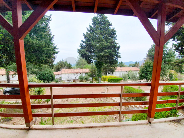 Загородный дом в горах в поселке Бейджик Кемер